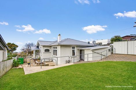 Photo of property in 30 Wharfe Street, South Hill, Oamaru, 9400