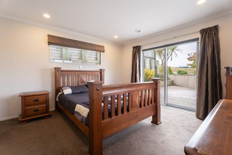 Photo of property in 178 Mark Avenue, Grenada Village, Wellington, 6037