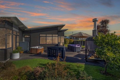 Photo of property in 41 Camellia Drive, Ngongotaha, Rotorua, 3010