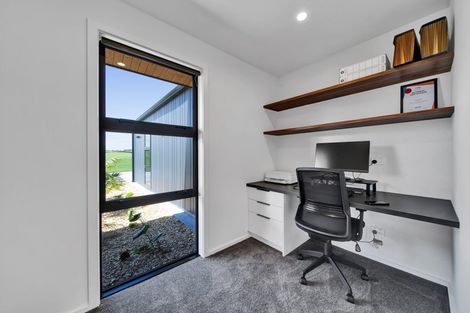 Photo of property in 22 Larlin Drive, Hawera, 4675