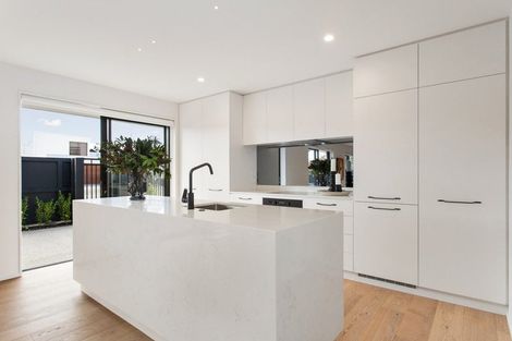 Photo of property in 83 Winchester Street, Merivale, Christchurch, 8014