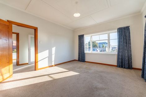 Photo of property in 92 North Street, Seaview, Timaru, 7910