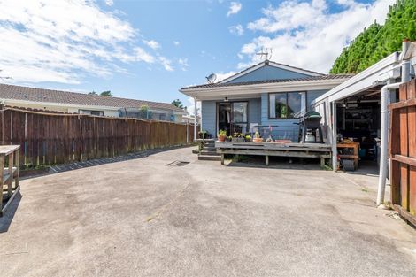 Photo of property in 10 Hillman Place, Ranui, Auckland, 0612