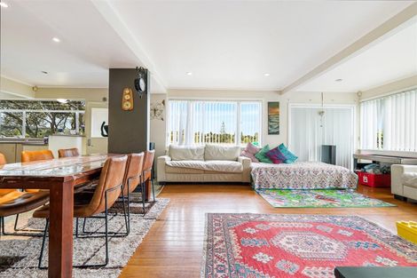 Photo of property in 50 Routley Drive, Glen Eden, Auckland, 0602