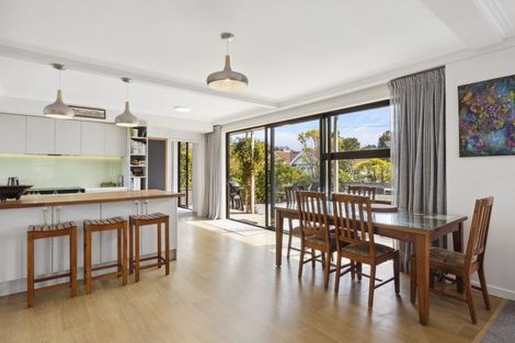Photo of property in 20 Brownville Crescent, Maori Hill, Dunedin, 9010
