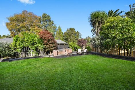 Photo of property in 8 Lorraine Place, Glenview, Hamilton, 3206
