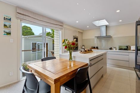 Photo of property in 3 Orion Place, Hillcrest, Auckland, 0627