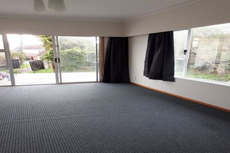 Photo of property in 8 Tahi Road, Paraparaumu Beach, Paraparaumu, 5032