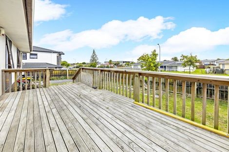 Photo of property in 1/62 Othello Drive, Clover Park, Auckland, 2023