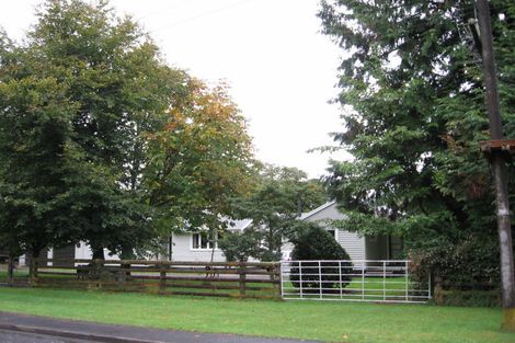 Photo of property in 8 Dumfries Road, Tokoroa, 3420