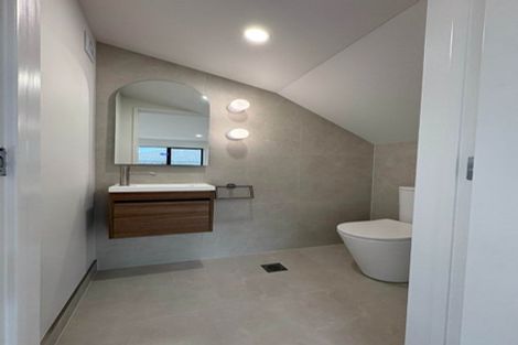 Photo of property in 41 Shortt Avenue, Mangere Bridge, Auckland, 2022