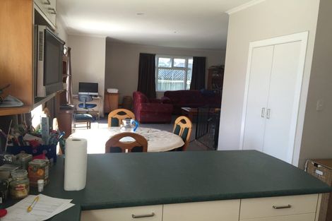 Photo of property in 39 Taupata Street, Redcliffs, Christchurch, 8081