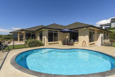 Photo of property in 109r Waikite Road, Welcome Bay, Tauranga, 3175