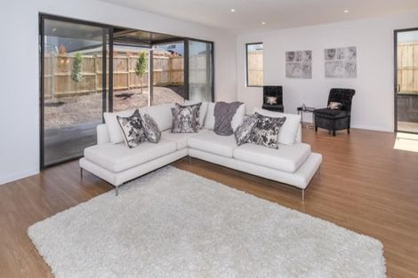 Photo of property in 297 Harbourside Drive, Karaka, Papakura, 2113