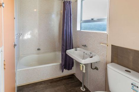 Photo of property in 16a Falkland Street, Whanganui East, Whanganui, 4500