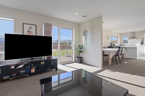 Photo of property in 15 Ruru Place, Oxford, 7430