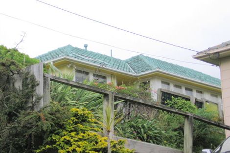 Photo of property in 92 Mornington Road, Brooklyn, Wellington, 6021