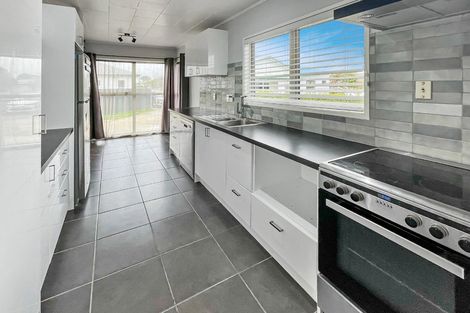 Photo of property in 803a Avenue Road East, Parkvale, Hastings, 4122