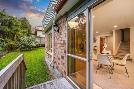 Photo of property in 77c Colwill Road, Massey, Auckland, 0614