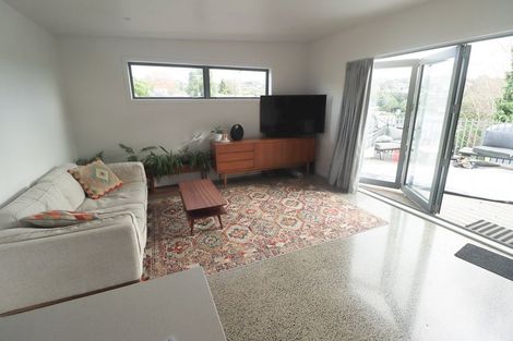 Photo of property in 27 Tilden Avenue, Hillcrest, Auckland, 0627