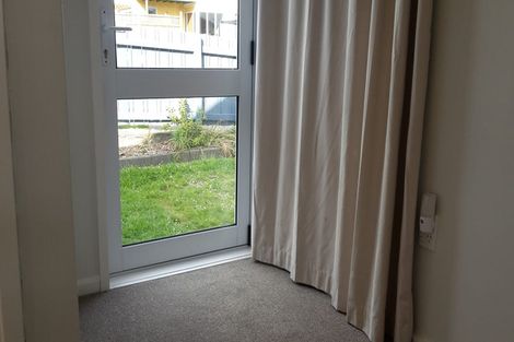 Photo of property in 18a Penryn Drive, Camborne, Porirua, 5026