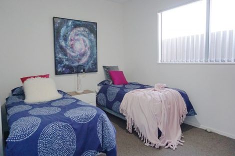 Photo of property in 25 Kotuku Crescent, Takanini, 2112
