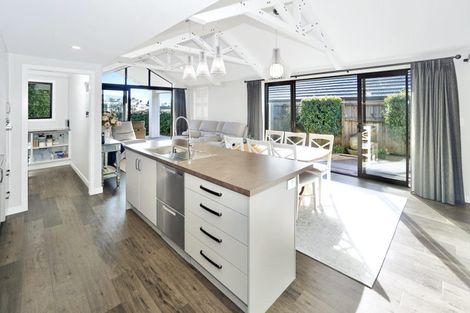 Photo of property in 5 Lomay Place, Te Puke, 3119