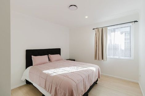 Photo of property in 53 Rochdale Drive, Churton Park, Wellington, 6037