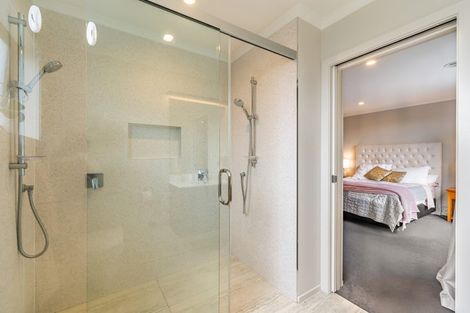 Photo of property in 6 Schooner Drive, Whitby, Porirua, 5024