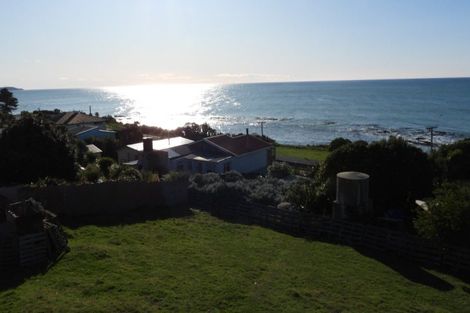 Photo of property in 25 Nasmyth Street, Kakanui, Oamaru, 9495