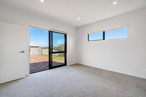 Photo of property in 7 Awa Avenue, Helensville, 0800