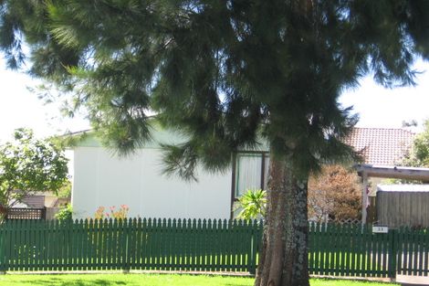 Photo of property in 33 Starforth Place, Henderson, Auckland, 0612