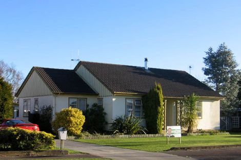 Photo of property in 94b Savage Crescent, West End, Palmerston North, 4412