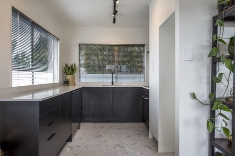 Photo of property in 1/18a Sherwood Avenue, Te Atatu South, Auckland, 0610