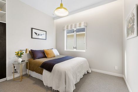 Photo of property in 16 Burnham Street, Seatoun, Wellington, 6022