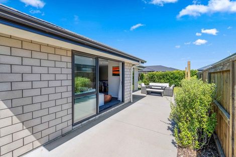 Photo of property in 4 Plate Lane, Papamoa, 3118