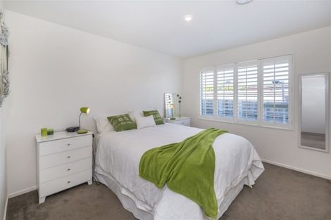 Photo of property in 51 Durrell Way, Rolleston, 7614