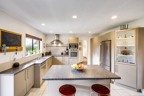 Photo of property in 4 Hetley Crescent, Taradale, Napier, 4112