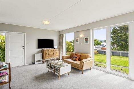 Photo of property in 66 Gray Avenue, Paraparaumu Beach, Paraparaumu, 5032