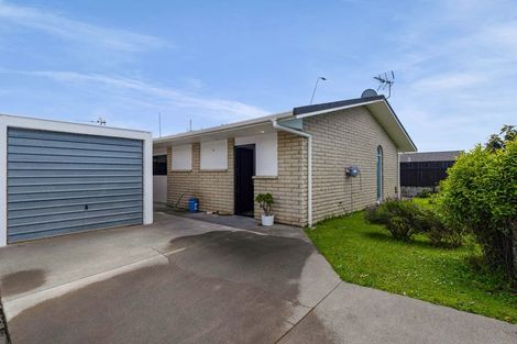 Photo of property in 3/220 Coronation Avenue, Welbourn, New Plymouth, 4310