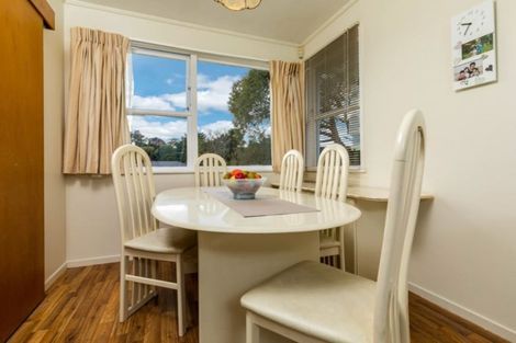 Photo of property in 6 Lauris Place, Birkdale, Auckland, 0626