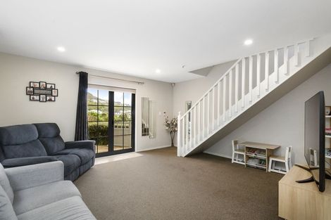 Photo of property in 25u3 Hollies Crescent, Johnsonville, Wellington, 6037