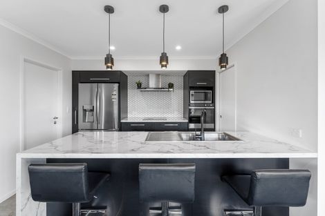 Photo of property in 11 Flagstaff Place, Halswell, Christchurch, 8025