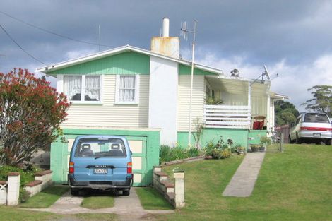 Photo of property in 103 Otahu Road, Whangamata, 3620