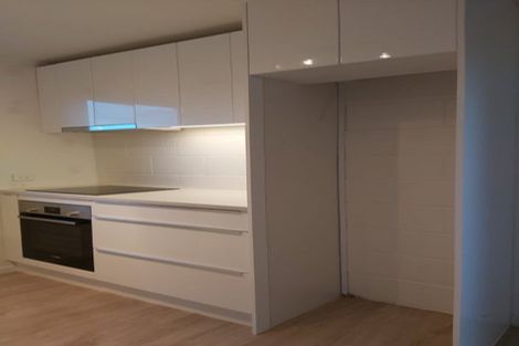 Photo of property in 2/2 Bentley Avenue, Glenfield, Auckland, 0629