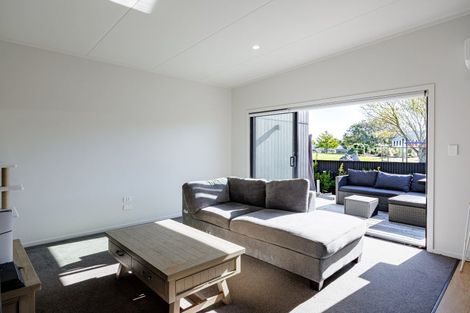Photo of property in 9a Barton Avenue, Marewa, Napier, 4110