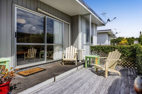 Photo of property in 44 Fulford Street, New Plymouth, 4310