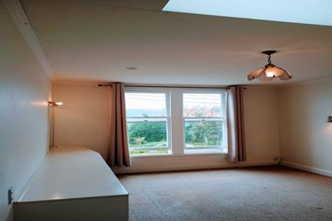 Photo of property in 72 Thompson Street, Mount Cook, Wellington, 6011