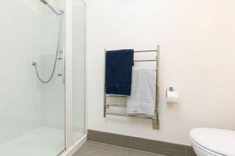 Photo of property in 56 Saddleback Grove, Karori, Wellington, 6012