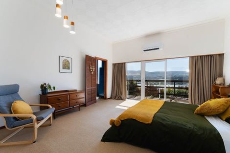 Photo of property in 93 Doon Street, Vauxhall, Dunedin, 9013